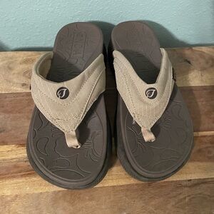 Tan Flip-Flop Slippers